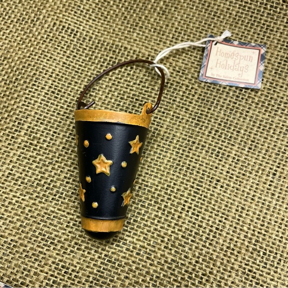 🎃 Halloween Party Favors, Set of 12, metal with handle, can hold treat. - Picture 3 of 10